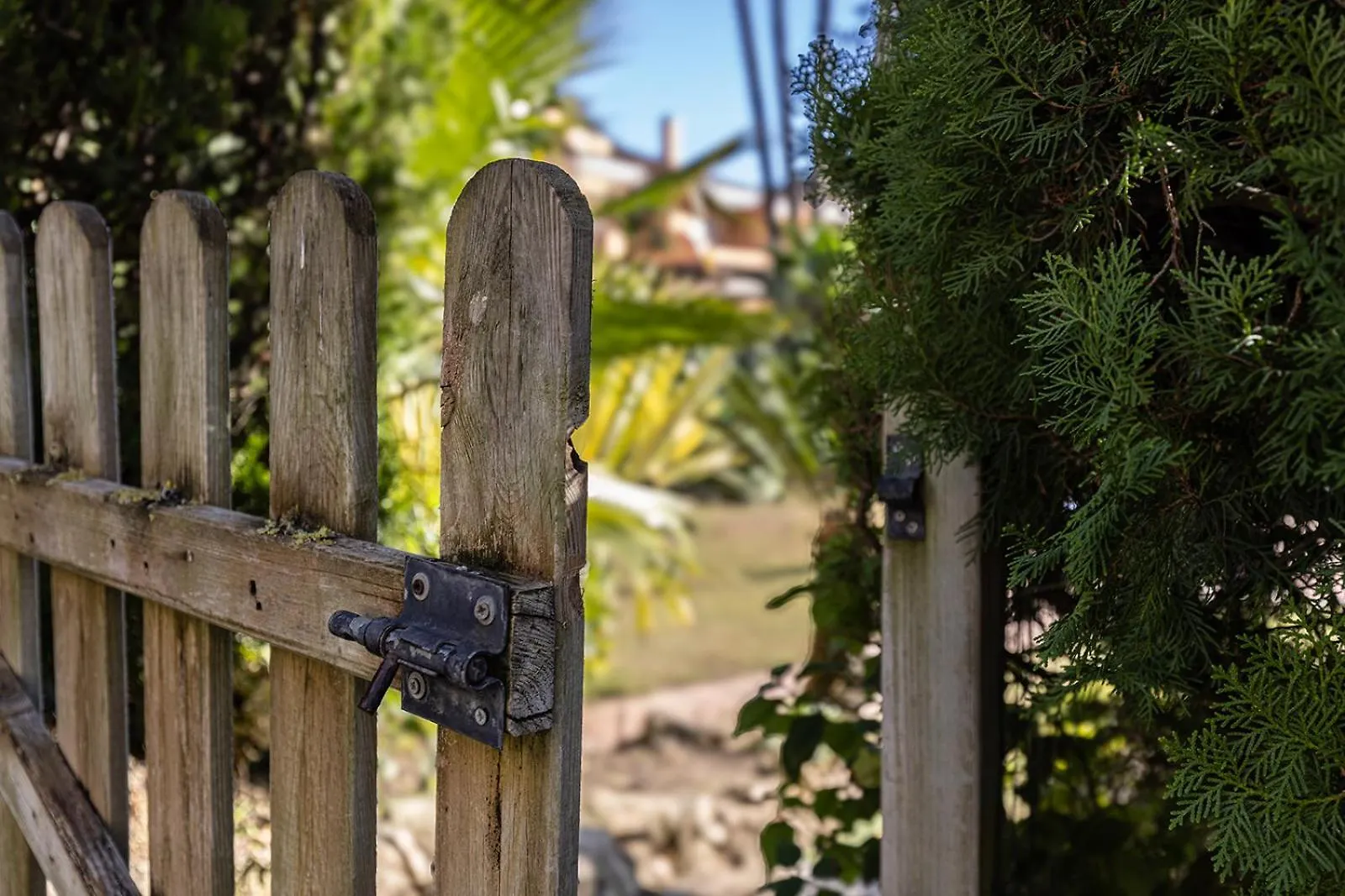 Holiday home Large Ground Floor Apartment With Private Garden And Beach Access Estepona Spain